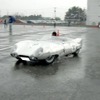 土砂降りの中、木更津市役所でタイム計測中のロータス11