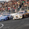 07年王者の川畑真人の180SXvsD1一の人気者・野村謙のER34型スカイライン。ベスト8の第1戦