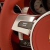 911ターボのパドルシフト付3本スポークステアリング