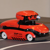 カーロボティクス・プラットフォームのRoboCar。赤と黄の2色がある