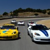 コルベット・ルマン参戦50周年記念車（向かって右）とALMS競技用車両