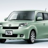 bB 1.5Z “L Package” (2WD) (ライトグリーンメタリック) 〈オプション装着車〉