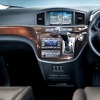 エルグランド新型。350Highway Star Premium、内装色：ダークエスプレッソ