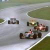 1993年、ヨーロッパGP、イギリス、ドニントンパーク。集団先頭からバリチェロ、ジャン・アレジ、ミハエル・シューマッハ、片山右京