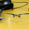 今回のAR WalkerのHMDは、オリンパスの技術によって軽量・小型化されている 今回のAR WalkerのHMDは、オリンパスの技術によって軽量・小型化されている