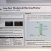 LED照明が当てられるとガラスに加工された部分が発光したかのように表示が浮かび上がる