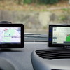 ソニー nav-u NV-U76VT（左）とナビタイムジャパン CAR NAVITIME WND-01K