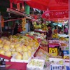 果物を売る露天商