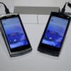 MEDIAS N-04C「MEDIAS White」（左）、「MEDIAS Black」（右） MEDIAS N-04C「MEDIAS White」（左）、「MEDIAS Black」（右）