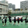 「これ、ナニ？」と興味津々の児童たち
