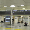 （11日22時・東京駅）　撮影＝中島みなみ