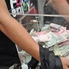 Fotoenjoy.comらによる募金活動