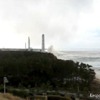 津波に襲われた福島第一原発内、写真を公開 福島第一原発 しぶきを上げる津波（動画キャプチャ　動画提供＝東京電力）