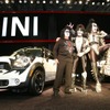 MINI カントリーマン（日本名：クロスオーバー）とロックバンド、キッス（KISS）のコラボレーション（ニューヨークモーターショー11）