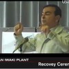 日産ゴーン社長、VQエンジン震災後初号機にサイン［動画］