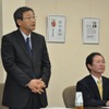 トヨタ東京自動車大学校の杉山校長（左）と松浪副校長