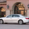 レクサスLS460L（北米）