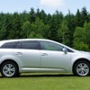 トヨタ・アベンシス新型