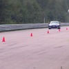 最大出力を850psへ引き上げた日産GT-RとスズキGSX1300R（通称:ハヤブサ）の対決（動画キャプチャー）