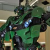 ジャカルタのショッピングモールに展示されているトランスフォーマー