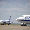 検証飛行で来日した、ANA塗装の、ボーイング社有787ドリームライナー（7月上旬）