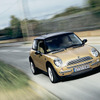 【ジュネーブモーターショー'04出品車】『MINIコンバーチブル』の約束