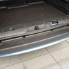 荷室のフロアはマイナーチェンジ前の565mmから545mmへと低まった