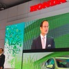 ホンダは伊東社長が新型 シビック を発表