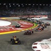 スタート直後、集団をリードするベッテル（F1シンガポールGP）