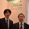 トリトンEVテクノロジー株式会社のEV研究所（岐阜）所長の渡部嘉文氏（右）と青山周平氏（左）