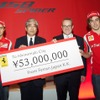 写真左から、フェリペ・マッサ、亀山石巻市長、フェラーリジャパンのハーバート・アプルロス代表取締役、フェルナンド・アロンソ