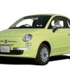 フィアット500（写真は新車）
