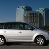 【インプレ'04】津々見友彦　VW『ゴルフトゥーラン』　座ってよし、走ってよし、すべての面で練れている