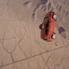 米国アリゾナ砂漠の上空で空中遊覧中のシボレーソニック（動画キャプチャー）