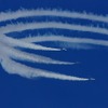 一般公開イベントとしては東日本大震災以降で初の関東開催となるブルーインパルスの展示飛行。今年はF-2戦闘機も入間の空を舞う。