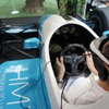ソニーは、ヘッドマウントディスプレイ 「HMZ-T1」を発売前に先行体験できるイベントを東京青山で開催、会場にはフォーミュラマシンが登場した