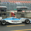 大嶋和也はレース1で3位まで順位を上げた直後、ブレーキトラブルでコースアウト、リタイア。