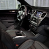 新型メルセデスベンツML63AMG