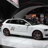 アウディA3スポーツバックをベースに開発したEVコンセプトカー、A3 eトロン（ロサンゼルスモーターショー11）