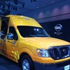 日産 NV2500 ハイルーフをベースにした移動販売車、「ザ・グリルド・チーズ・トラック」仕様（ロサンゼルスモーターショー11）