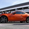 トヨタ、新型FRスポーツの車名は「86（ハチロク）」に決定