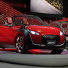樹脂ボディを積極採用したダイハツ『D-X』（東京モーターショー11）