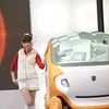 福岡県のEVベンチャー、興和テムザックが出品した2名乗りの小型EV、KOBOTパイ（東京モーターショー11）