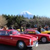ランチア・フラミニアザガート（手前）とアルファロメオ・SZ2