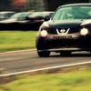 英国のサーキットで初テストを行った日産ジューク-R(動画キャプチャー）