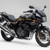 ホンダCB400 SUPER BOL D'OR Special Edition（グラファイトブラック）