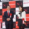 CMキャラクターの堀北真希さんもかけつけた