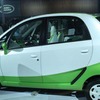 インドのタタモーターズが2012年内に発売予定の天然ガス車、ナノCNG（デリーモーターショー12）