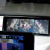 ミラーに代わり、CMOSカメラが視界補助の役割を担う（東京オートサロン12）