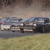 過激なドリフトパフォーマンスを披露する日産240SX（動画キャプチャー）